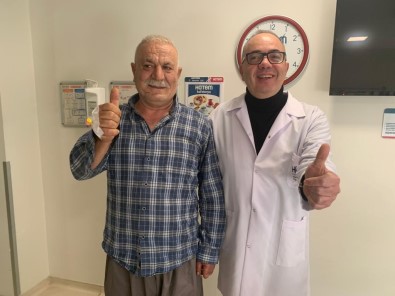 Tekerlekli Sandalye Ile Geldi Yürüyerek Çikti