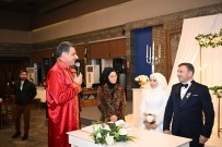 Kartepe'de 816 Çift Mutluluga 'Evet' Dedi