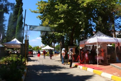 Yalova Belediyesi 2022'De Bin 512 Cenaze Hizmeti Verdi