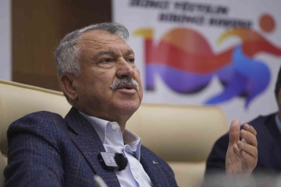 13. Uluslararasi Yari Maratonu Pazar Günü Kosuluyor