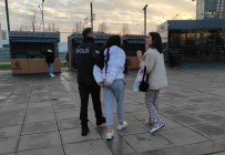 Genç Kizlarin Kavgasinda Kan Akti Açiklamasi 1 Yarali