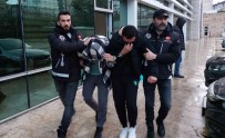 5 Milyon Lira Degerinde Binlerce Hapla Yakalanan 2 Eski Uzman Çavus Tutuklandi