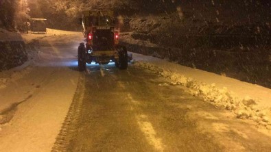 Artvin'de Kar Yagisi Nedeniyle 78 Köy Yolu Ulasima Kapandi