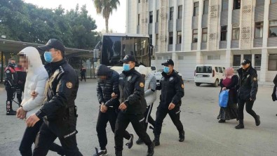 Mersin'de Çesitli Suçlara Karisan 25 Kisi Adliyeye Sevk Edildi
