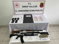 Türkeli'de Torbaci Operasyonunda 5 Kisi Gözaltina Alindi