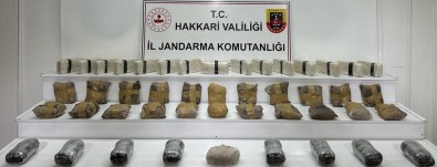 Dere Yataginda 56 Kilo Uyusturucu Ele Geçirildi
