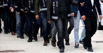 FETÖ’nün mahrem yapılanmasına operasyon: 5 gözaltı