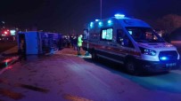 Gaziantep'te Otomobille Çarpisan Isçi Servisi Devrildi Açiklamasi 2'Si Agir 10 Yarali