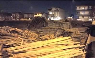 Hirsizlar 200 Bin Liralik Insaat Kalibiyla Yakalandi