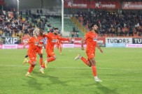 Trabzonspor şokta! Alanyaspor 5 golle kazandı!