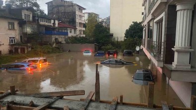 Trabzon'da Dere Tasti, Sokaklar Göle Döndü