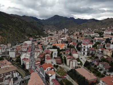 Karadeniz Bölgesi'nde Huzurevi Bulunmayan Tek Il Olan Gümüshane Huzurevi Istiyor