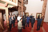 Bakan Ersoy Açiklamasi 'Essiz Bir Yapi Olan Mahmut Bey Camii'nin Çevresinde UNESCO Ile Yeni Planlamalar Yapilacak'