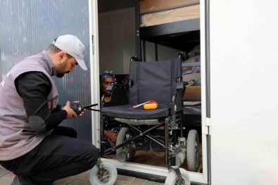 Gaziantep'te Bin 725 Adet Akülü Ve Manuel Tekerlekli Sandalye Tamir Edildi