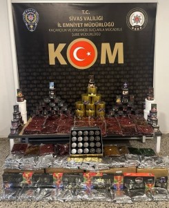 Sivas'ta Kilolarca Kaçak Nargile Tütünü Ele Geçirildi