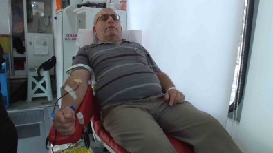 15 Yildir Düzenli Kan Veriyor