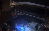 Arama Yapilan Araçtan 5 Ruhsatsiz Tabanca Çikti