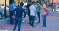 Motosikletle geldiler mağazayı kurşun yağmuruna tuttular! Adana’da cinayet: 1 ölü, 1 yaralı
