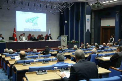 Yatirimda Kendi Rekorunu Kiran Büyüksehirden 2,5 Milyar TL'lik Ek Bütçe