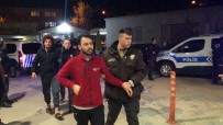 Bursa'da Bir Adrese Yapilan Operasyonda 31 Kaçak Göçmen Yakalandi