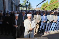 Israil'in Saldirilari Sonucu Hayatini Kaybeden Filistinliler Için Giresun'da Giyabi Cenaze Namazi Kilindi