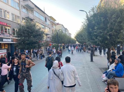 Bolu'da 4.5 Büyüklügündeki Depremin Ardindan 2 Artçi Meydana Geldi