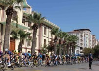 Cumhurbaskanligi Bisiklet Turu Manisa Ayagi Geçildi