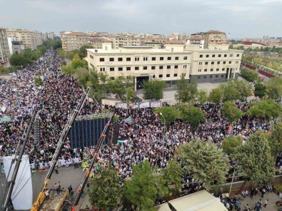 Diyarbakir'da Filistin Için Destek Mitingi Düzenlendi