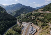 Yeni Zigana Tüneli’nden 5,5 ayda 1 milyonun üzerinde araç geçti