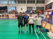 Badmintonda 2 Sporcudan Basari