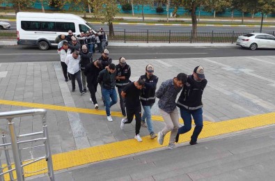 Kafes Operasyonunda 15 Kisi Daha Adliyede