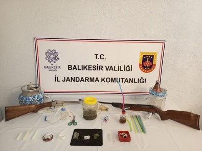 Jandarma Gönen'de Uyusturucu Ticaretine Göz Açtirmiyor
