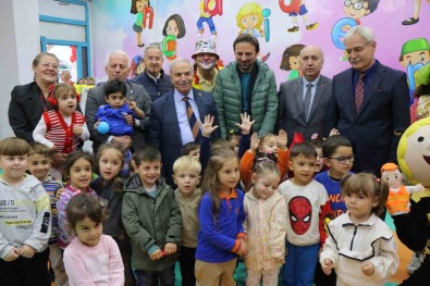 Samsun'da Dar Gelirli Aileler Için 5. Kres Açildi