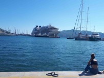 Bahama Bayrakli Dev Yolcu Gemisi 560 Yolcu Getirdi