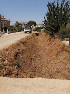 Fethiye'de 37 Kilometre Dere Temizligi Yapildi