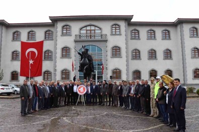 Oltu'da Muhtarlar Günü Kutlandi