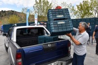 Sehzadeler Ve Yunusemreli Üreticilere Kasalari Teslim Edildi
