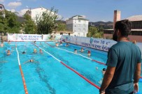 Solhan'da 300'Ün Üzerinde Çocuk Yüzme Ögrendi Haberi