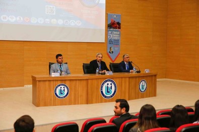 15. Yil Senliklerinin 4. Günü, Bilim Ve Kültür Temasiyla Tamamlandi