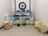 Izmit'te Çocuk Magazasini, Sakarya'da Marketleri Soyan Hirsizlar Dönüs Yolunda Yakayi Ele Verdi