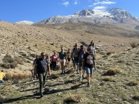 Fransiz Ve Belçikali Tur Operatörleri Aladaglar'i Gezdi