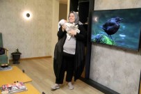 'Hayatinla Kumar Oynuyor, Elinde Bomba Tasiyorsun' Sözlerine Aldirmadi, 172 Kiloda Annelik Duygusunu Yasadi