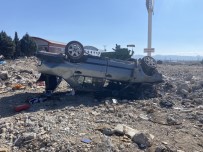 Takla Atan Otomobil 50 Metre Sürüklendi Açiklamasi 1 Yarali