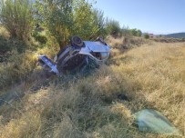 Takla Atan Otomobilde Biri 1 Yasinda Bebek Olmak Üzere 5 Kisi Yaralandi