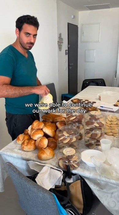 ABD'li fenomenler katil İsrail askerleri için kurabiye pişirdi!