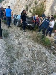 Adana'da Otomobil Sarampole Devrildi Açiklamasi 3 Yarali Haberi