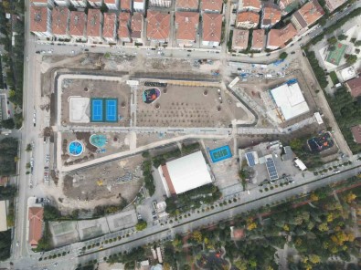 Sportif Temali Millet Bahçesi'nde Yol Ve Otopark Çalismalari Sürüyor