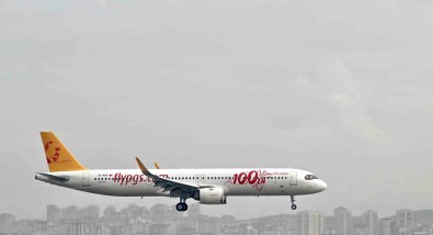 Cumhuriyet'in 100'Üncü Yilinda Pegasus'tan 1000 Kiz Ögrenciye TEV Bursu