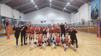 Eczacibasi 2. Lig Voleybol Takimi, 3'Te 3 Yapti
