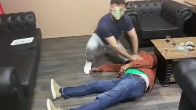 Müzik Esliginde Bayiltana Kadar Dövmüslerdi, Mahkeme Karar Verdi